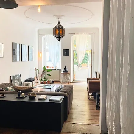 Altbau Loft Neukoelln Apartamento