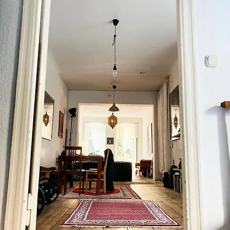 Altbau Loft Neukoelln Berlin